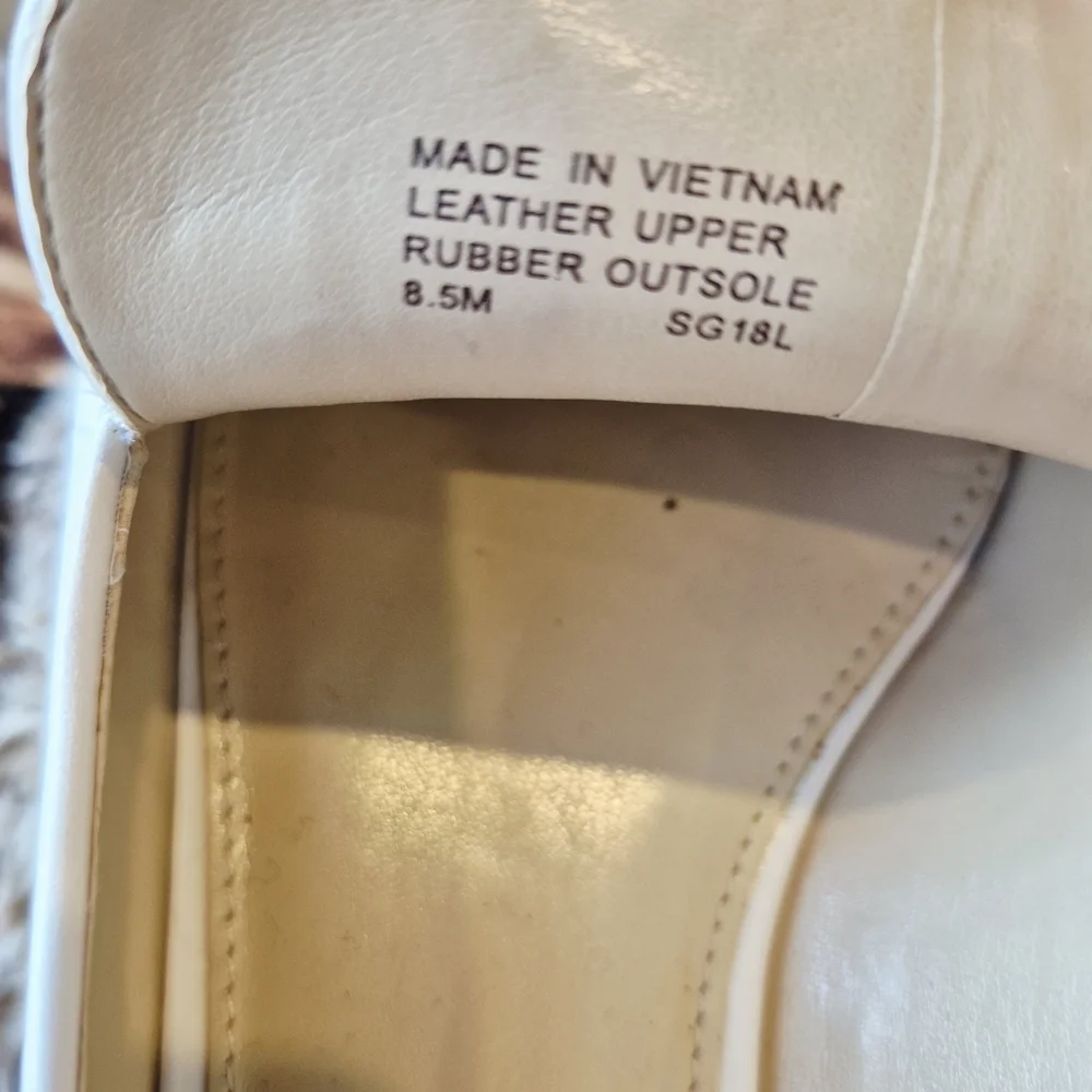 Michael Kors Women's Valerie Leather Slip-On Loafers, Cream, Size 8.5 - Picture 10 of 10